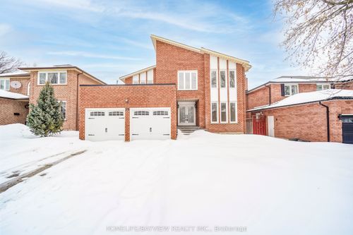 39 Shaftsbury Ave, Richmond Hill, ON, L4C9K3 | Card Image