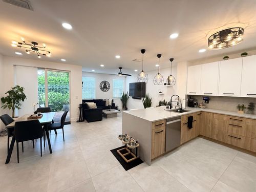 3d-1015 Ventnor Ave, Delray Beach, FL, 33444-3408 | Card Image