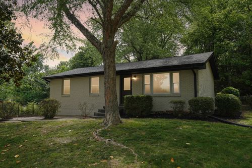 504 Kenney Dr, Clarksville, TN, 37042-4110 | Card Image