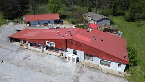 9215 State Highway 173, Cape Fair, MO, 65624-4308 | Card Image