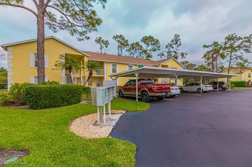 2562 Kings Lake Blvd, NAPLES, FL, 34112-5407 | Card Image