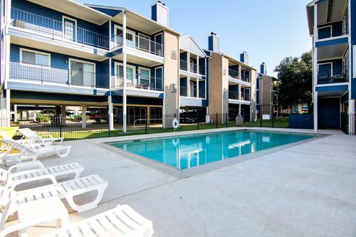 apt-1704-18519 Egret Bay Blvd, Houston, TX, 77058-3280 | Card Image