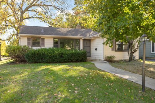 1208 Hoyt Ave E, Saint Paul, MN, 55106-1131 | Card Image