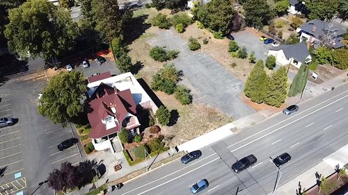 728 6th St, Grants Pass, OR, 97526-1524 | Card Image