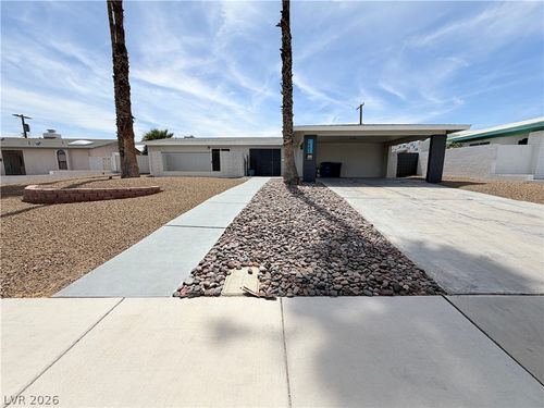1483 Pawnee Dr, Las Vegas, NV, 89169-3128 | Card Image