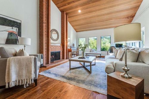 10675 Club House Ln, Cupertino, CA, 95014-3907 | Card Image