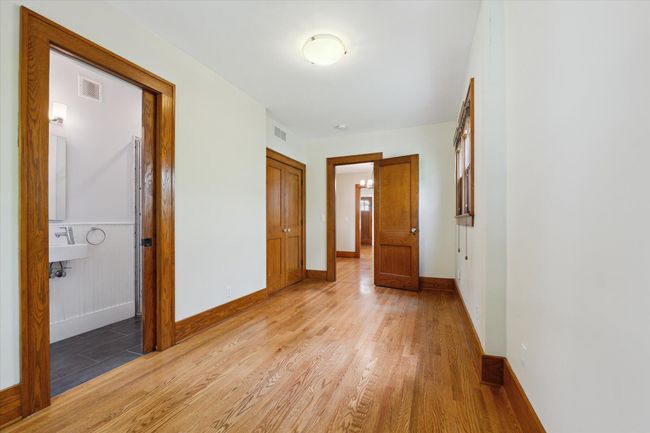 450 S 1 St St, House other with 3 bedrooms, 2 bathrooms and null parking in Ann Arbor MI | Image 21
