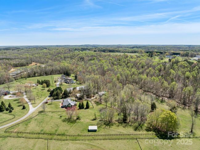 132 Green Mdws, House other with 3 bedrooms, 3 bathrooms and null parking in Columbus NC | Image 47