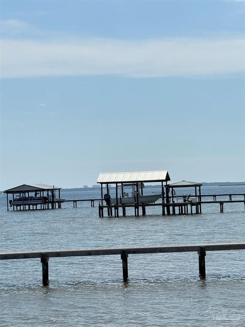 1045 Oyster Bay Dr, Milton, FL, 32583 | Card Image