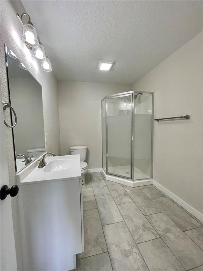 Primary Bath | Image 32