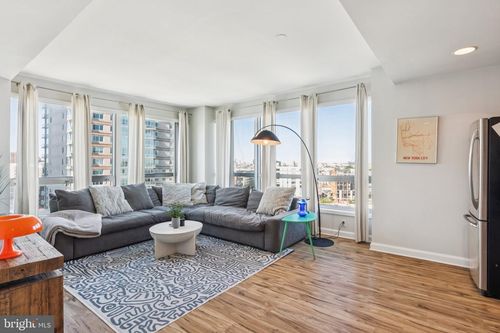 unit-r1105-901 N Penn St, PHILADELPHIA, PA, 19123-3151 | Card Image