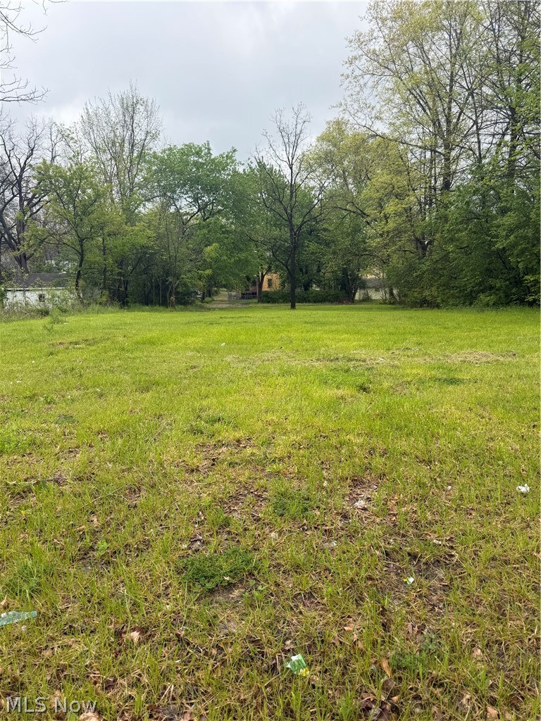 463 S Chestnut St, Ravenna, OH 44266