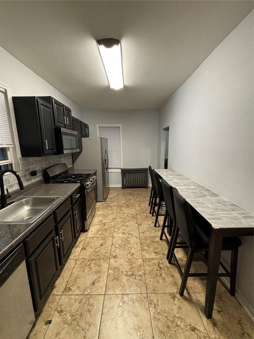 fl-2nd-436 Taylor Ave, Bronx, NY, 10473-3620 | Card Image