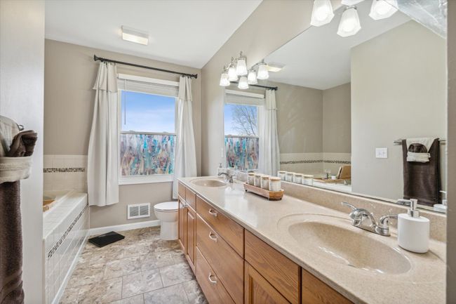 primary bath | Image 23