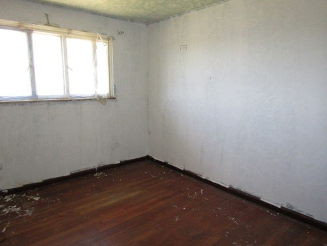 11 Raymond St, House other with 3 bedrooms, 1 bathrooms and 1 parking in Dravosburg PA | Image 13