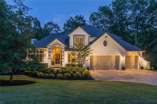 123 Wildwood Dr, Butler, PA, 16002-3908 | Card Image