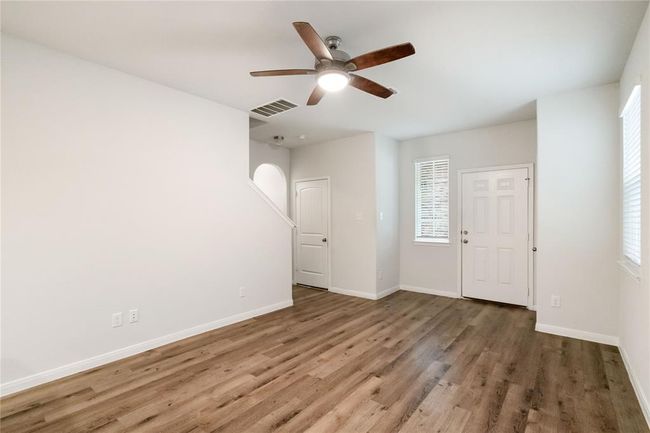 Living Room | Image 5