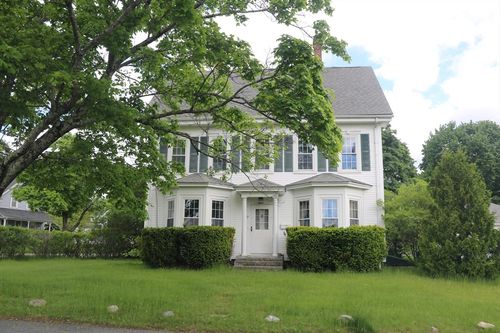 67 Coral St, Mansfield, MA, 02048-2430 | Card Image
