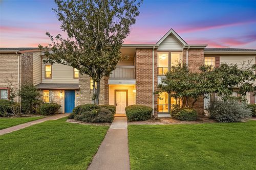 7932 Grow Ln, Houston, TX, 77040-5913 | Card Image