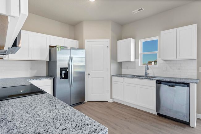 13110 E Spring Valley St, House other with 4 bedrooms, 2 bathrooms and null parking in Wichita KS | Image 25