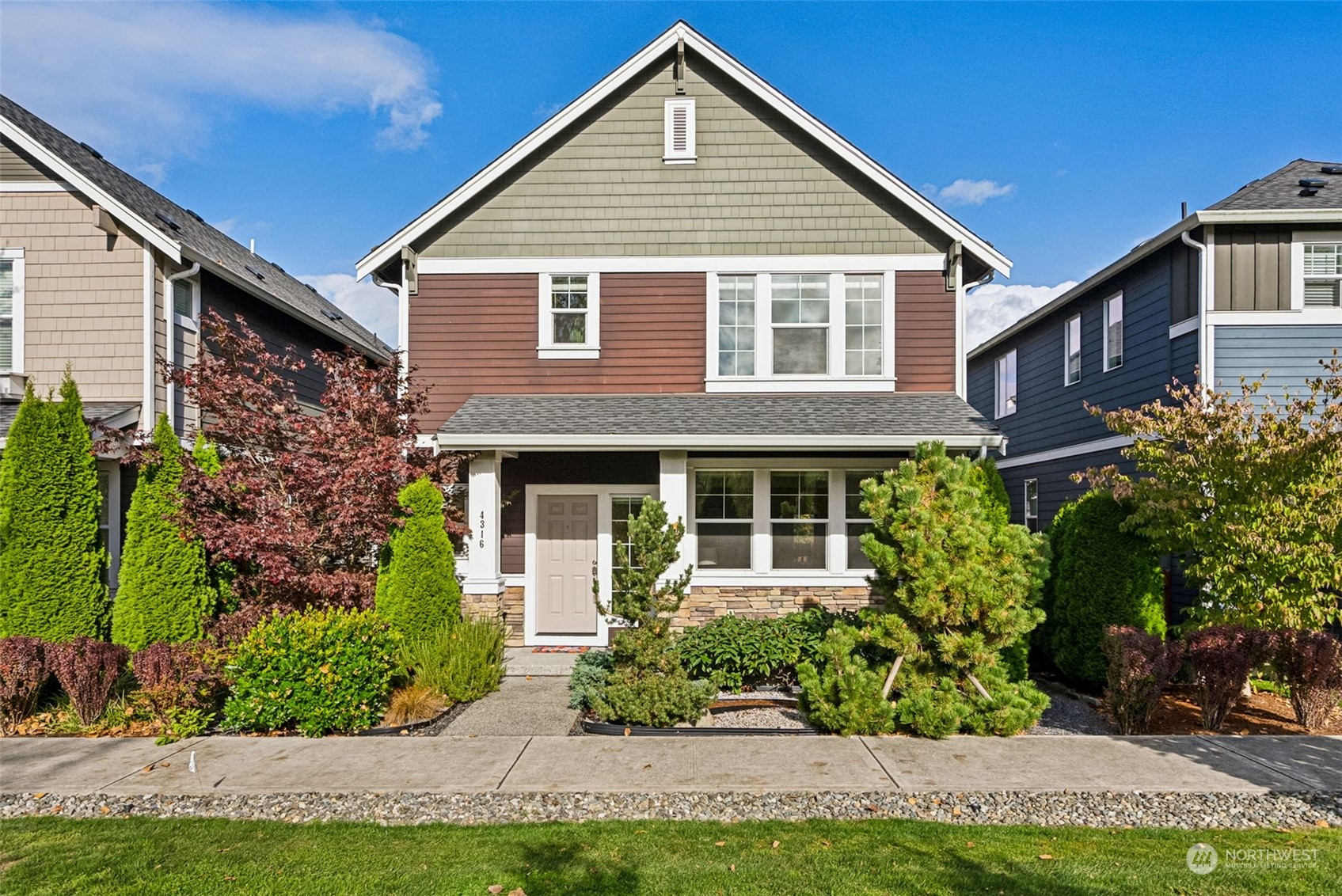 29th Dr, Everett, WA 98203