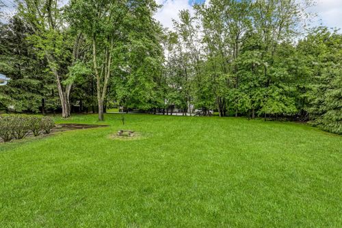 1 Lodi Ln, Monsey, NY, 10952-1539 | Card Image