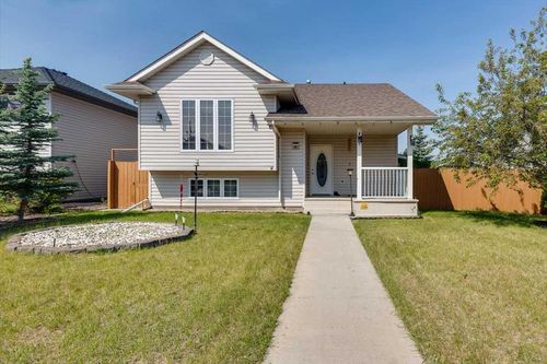 8 Fawn Meadows Dr, Delburne, AB, T0M | Card Image