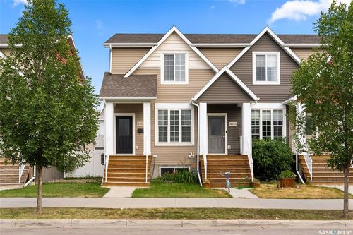 4353 James Hill Rd, Regina, SK, S4W0L4 | Card Image