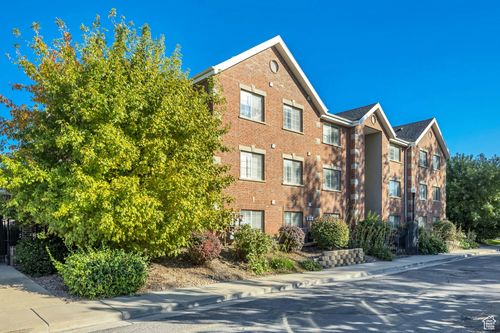 apt-14-325 W 700 N, Salt Lake City, UT, 84103-1388 | Card Image