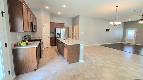 14563 Stone Gate Dr, Baton Rouge, LA, 70816-1885 | Card Image