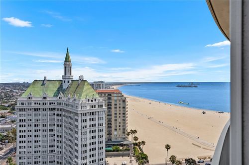 2703-700 E Ocean Blvd, Long Beach, CA, 90803-2540 | Card Image