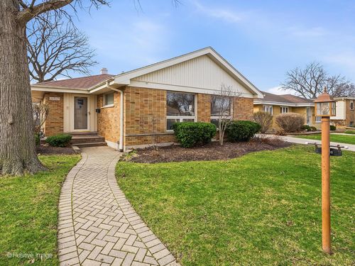 10909 Martindale Dr, Westchester, IL, 60154-4915 | Card Image