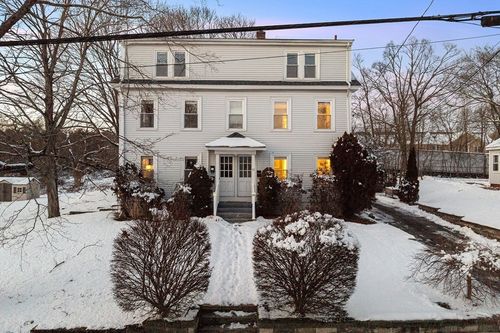 31 Whiting St, North Attleboro, MA, 02760-1275 | Card Image