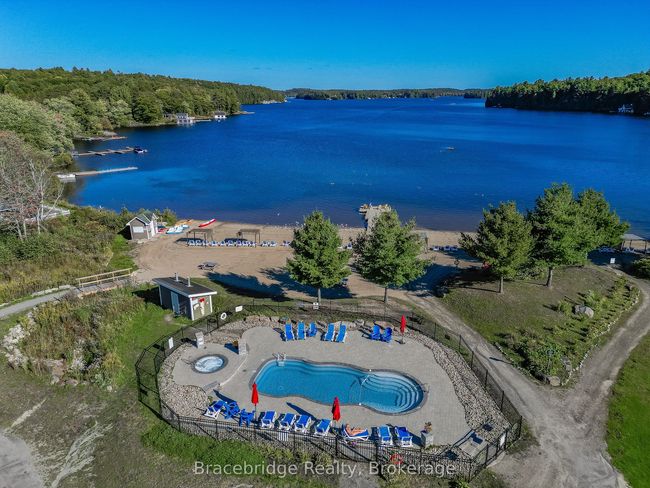 G102-C2 - 1869 Muskoka 118 Highway W, Condo with 3 bedrooms, 3 bathrooms and 2 parking in Muskoka Lakes ON | Image 27