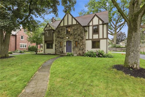 166 Monteroy Rd, Rochester, NY, 14618-1214 | Card Image