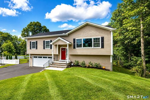22 Quarry Rd, Milford, CT, 06460-2888 | Card Image