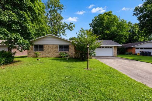 2100 Monticello Ave, Springdale, AR, 72762-5068 | Card Image