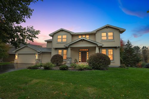 10741 Hawthorn Trl, Woodbury, MN, 55129-8767 | Card Image