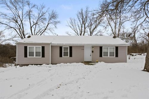 7704 E 103rd Terrace, Kansas City, MO, 64134 | Card Image