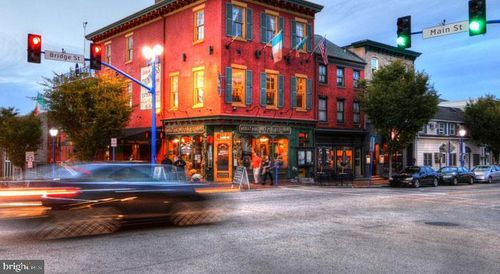 1b-1-1222-131 Bridge Street, PHOENIXVILLE, PA, 19460 | Card Image