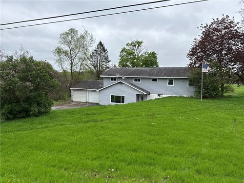 37 Hilltop Dr, Phoenix, NY, 13135-3325 | Card Image