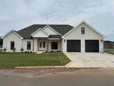 200 Wynchase Dr, House other with 4 bedrooms, 2 bathrooms and null parking in Muscle Shoals AL | Image 1