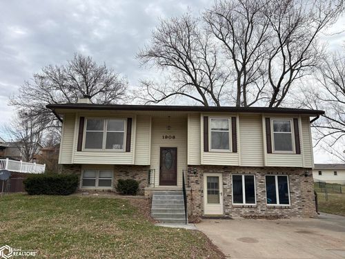 1908 Sunnyslope Dr, Red Oak, IA, 51566-1333 | Card Image