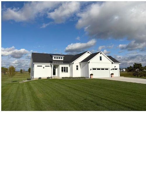 4616 Harkemas Creek Dr, Holland, MI, 49424-7538 | Card Image