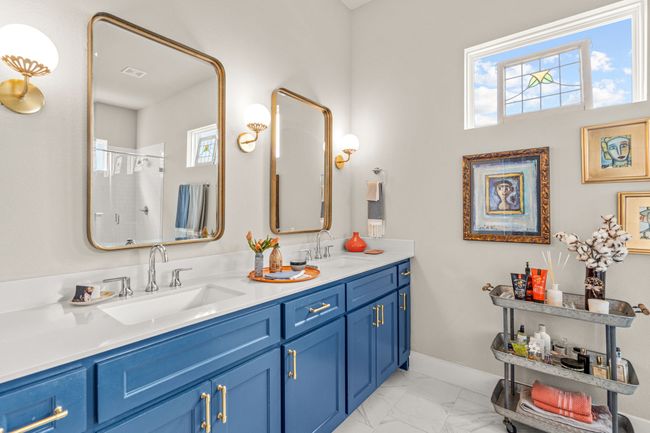 Double vanity | Image 21