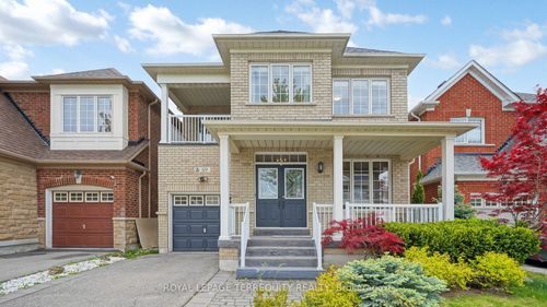 69 Vine Cliff Blvd, Markham, ON, L6C3E2 | Card Image