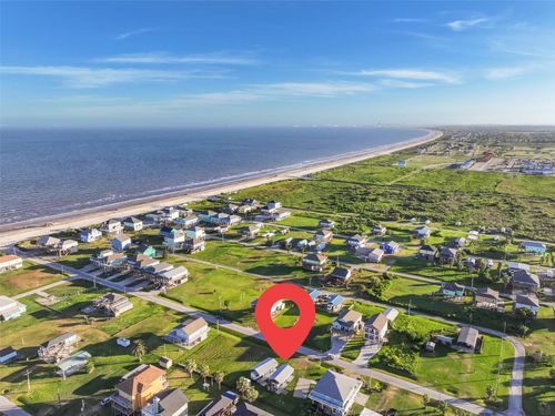 884 Oneil, Crystal Beach, TX, 77650 | Card Image