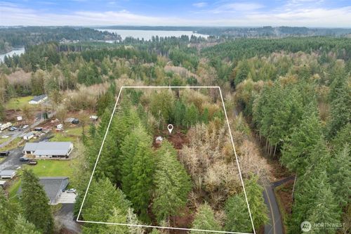 60 Se Mable Taylor Ln, Shelton, WA, 98584 | Card Image