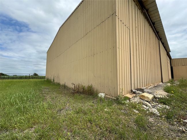 21000 Cameron Rd, Home with 0 bedrooms, 0 bathrooms and null parking in Coupland TX | Image 23