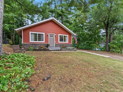 306 5th St S, Walker, MN, 56484-1037 | Card Image
